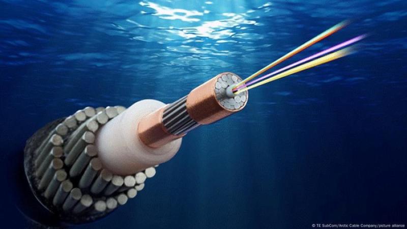 Google-Meta Gelar Kabel Laut ke RI, Operator SKKL Lokal Bicara Dampak